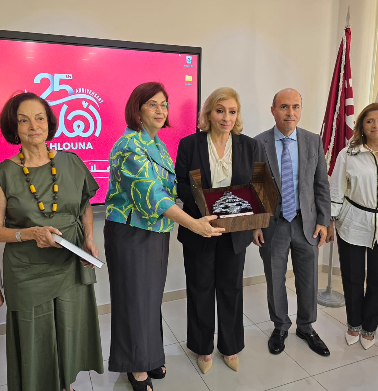 السّفيرة سحر بعاصيري سلام زارت مبنى جمعية "أهلنا" في الهلاليّة وتفقّدت مركز الدّعم النّفسي