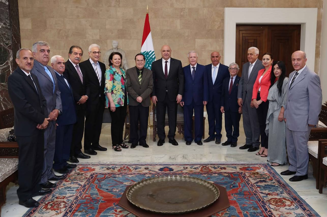 رئيس الجمهورية استقبل وفد “هيئة الإسعاف الشعبي”: منافع لبنان كثيرة والقطار إنطلق وممنوع الوقوف في وجهه