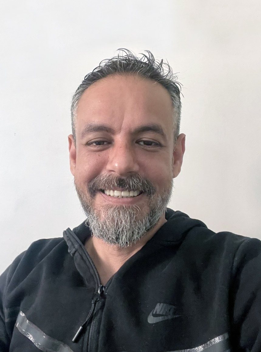 عيدٌ.. بأيّ حالٍ عُدتَ يا عيدُ