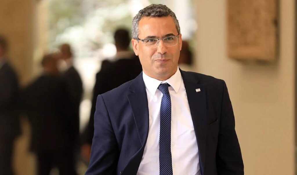 وزير الزراعة: الأمن الغذائي مستقر والإنتاج الزراعي في تحسّن