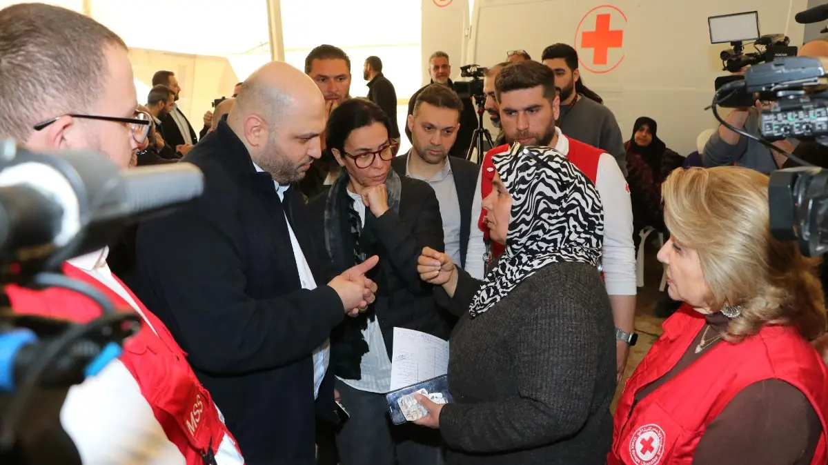 ناصر الدين تفقد مركز الاستضافة في المدينة الرياضية: الدواء مؤمن والاستيراد مستمر ونقوم بمعالجة ما يظهر من ثغرات