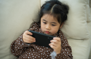 99C4E304-BE76-425C-A80B-A400AB3B7DC1