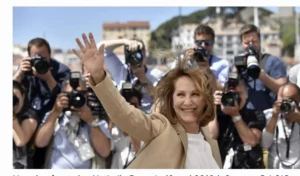 C81B6A61-BB41-40D7-9F10-5337BAEFE9F5