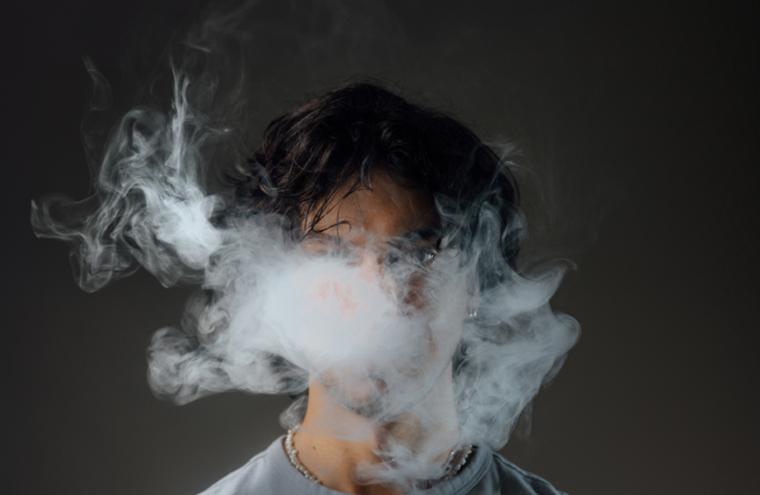 جدل لا ينتهي حول السجائر الإلكترونية وخطر السرطان