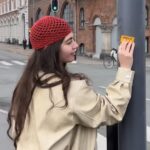 تصرف مفاجئ لممثلة مصرية في كوبنهاغن.. ملصق عن إسرائيل يشعل المنصات