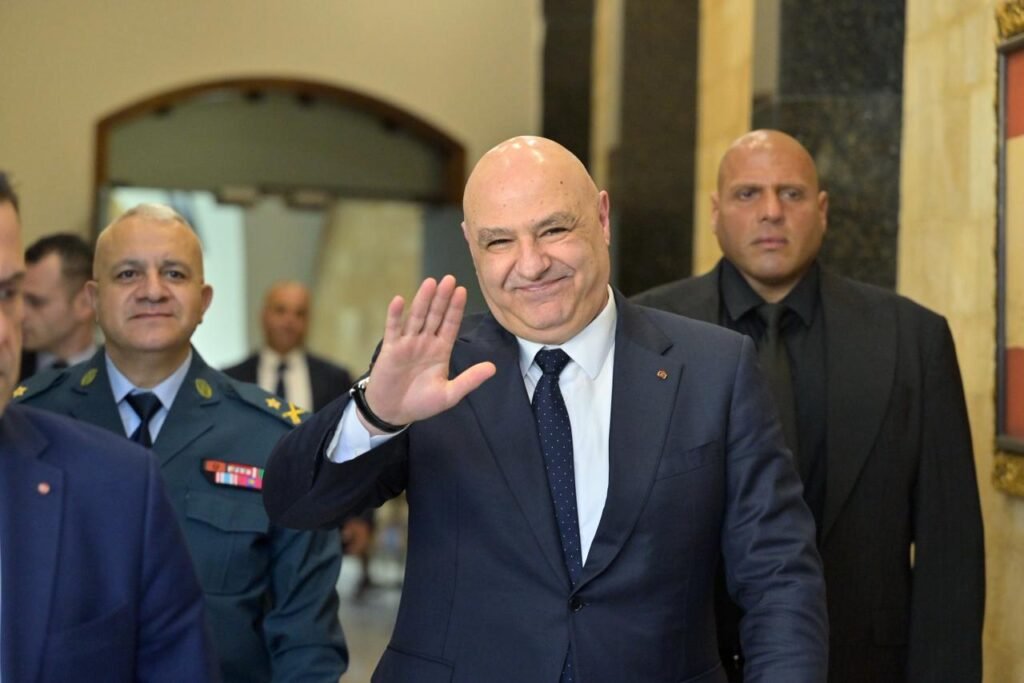 الرئيس عون مهنئا بالأضحى: لا نضحي بأولادنا بل نصنع لهم الحياة