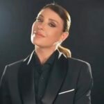 ببدلة رجالية ورسالة مؤثرة.. ريتا حرب تهنئ الأمهات العازبات بعيد الأب